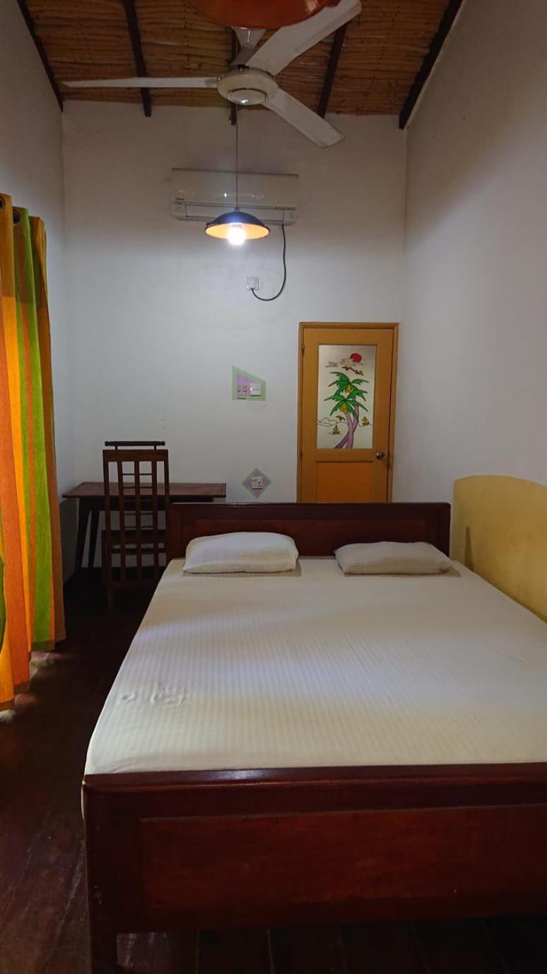Leopard City Hostel Yala Tissamaharama Exterior photo