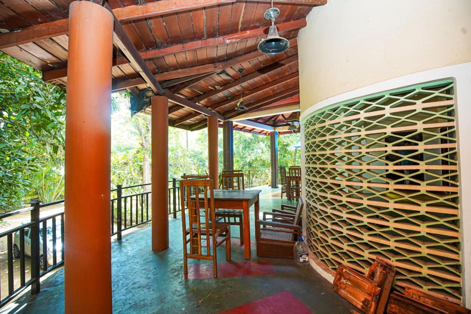 Leopard City Hostel Yala Tissamaharama Exterior photo