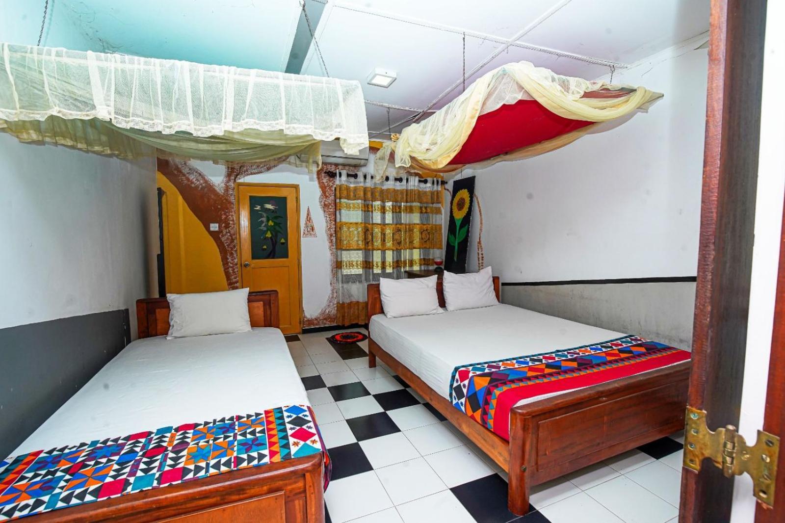 Leopard City Hostel Yala Tissamaharama Exterior photo
