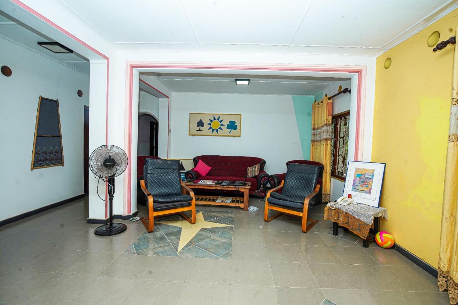 Leopard City Hostel Yala Tissamaharama Exterior photo